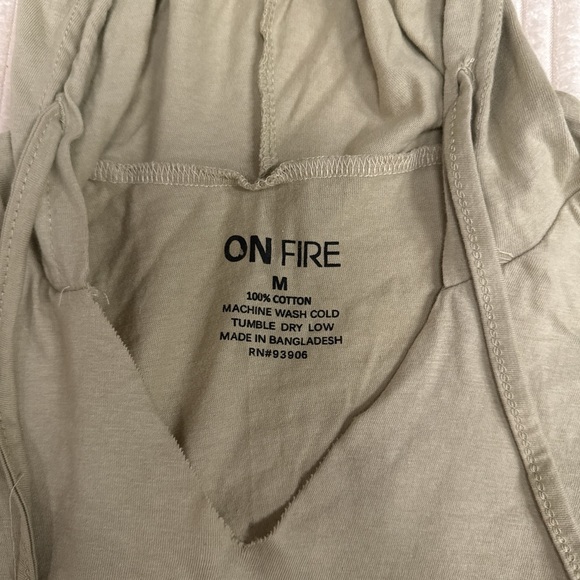 Long sleeve - Picture 2 of 2